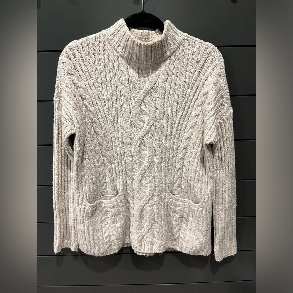Abercrombie & Fitch mock neck cable knit sweater